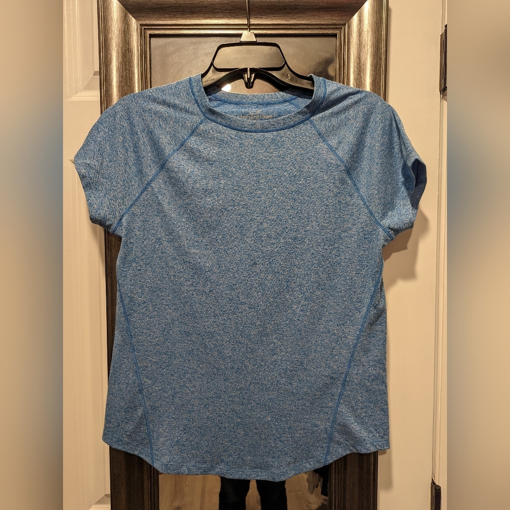 vineyard vines performance shirt